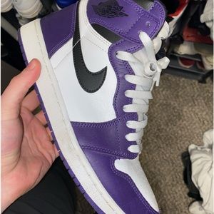 Jordan 1 court purple